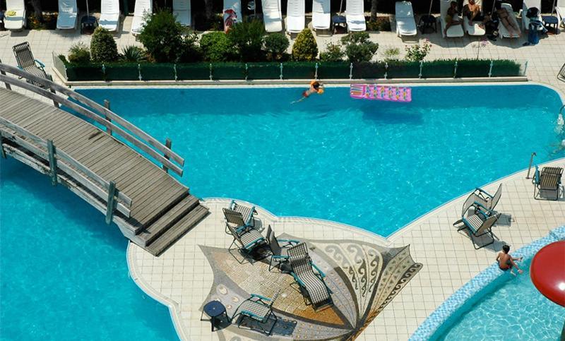 Vela Hotel Restaurant Golem  Kültér fotó